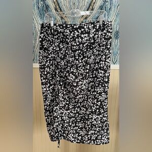 Shein Black and White Floral Skirt, Size XL